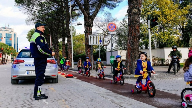 Tirana përzgjidhet nga Bloomberg si një nga 10 qytetet me infrastrukturë inovative për biçikletat