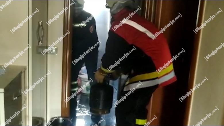 Merr flakë bombola e gazit në Vlorë, shpëtojnë mrekullisht familjarët! Dëme të shumta materiale