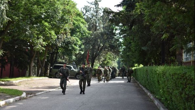 Forcat e Sigurisë së Kosovës marshim në Mitrovicën e Jugut