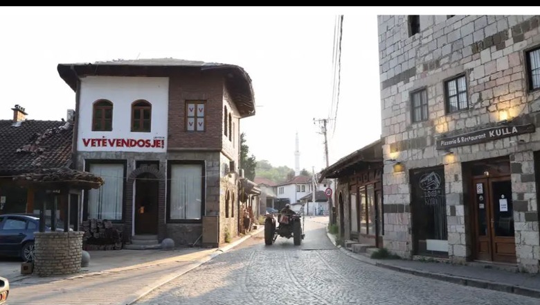 Kosovë: Si po ndikon rrjedhja e trurit tek shoqëria kosovare