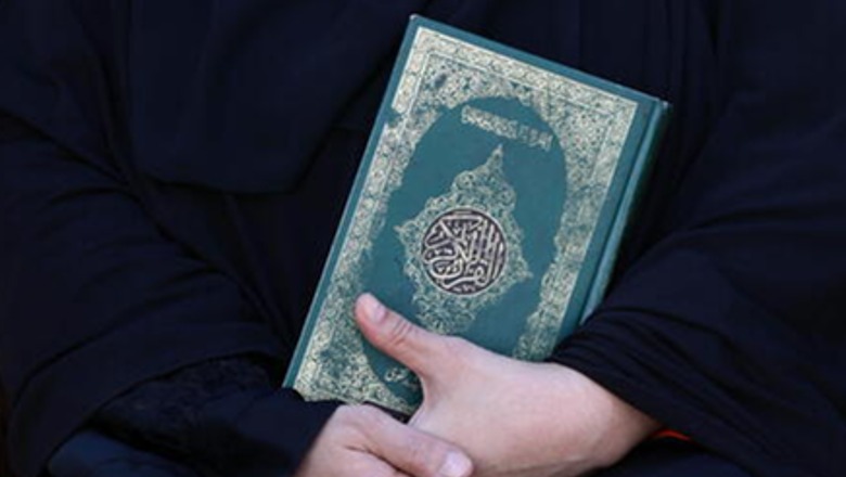 Suedia lejon demonstratën islamofobe jashtë një xhamie në Stokholm, protestuesit mund të djegin kuranin! Turqia: E papranueshme
