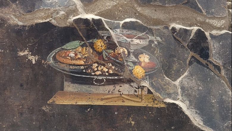 FOTOT/ Historia lë gjurmë! Arkeologët zbulojnë afreskun 2000-vjeçar të ‘picës’ italiane në Pompei