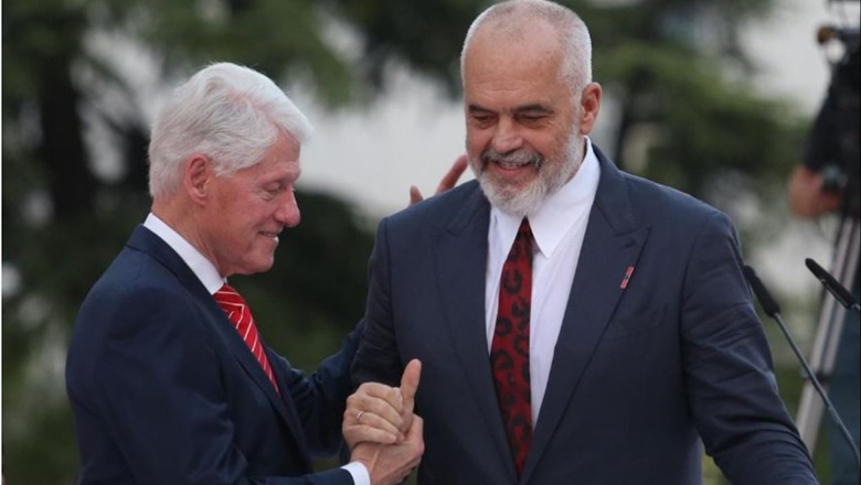 Edi Rama: Bill Clinton u dha shpresë ‘Shqiponjave’ të përzënë nga shtëpia në Kosovë! Koha në Ballkan ka rrjedhur falë vendimit të tij historik