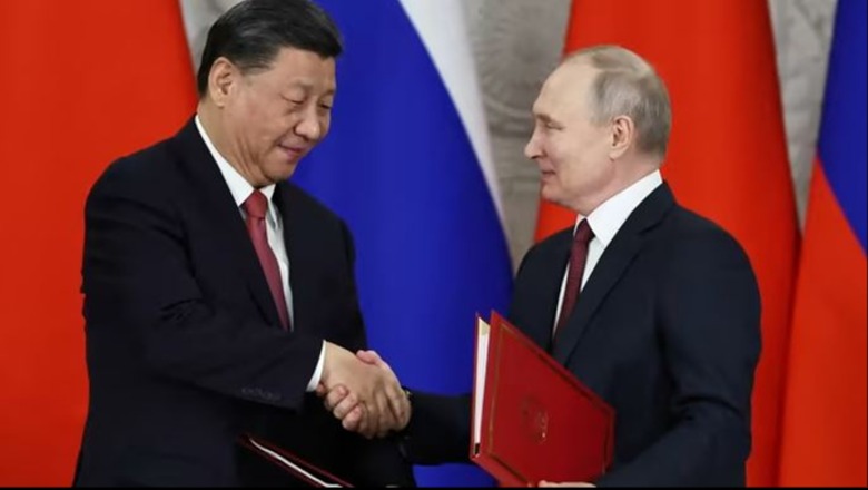 Financial Times: Xi Jinping paralajmëroi Putin që të mos ketë sulme bërthamore në Ukrainë