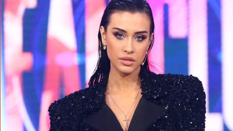 Djali feston 1-vjetorin, urimi i Dojna Memës: Burri i vetëm që mund të më bëjë ç’të dojë, e prapë nga mbrapa do më ketë