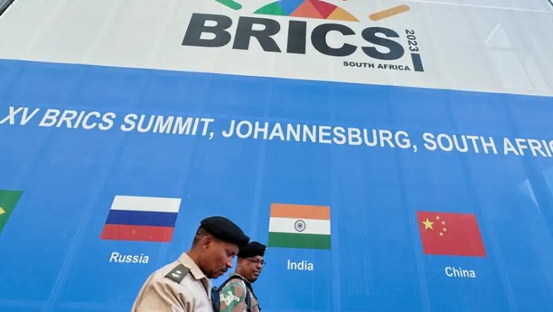 Samiti i BRICS, si perceptohet Rusia në Afrikë?