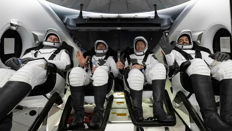 NASA: Gjashtë muaj në hapësirë, ekuipazhi prej katër astronautësh kthehet në Tokë