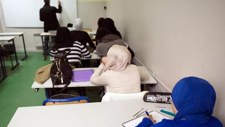 Ndalimi i hixhabit në shkollat publike, Franca u mbyll dyert dhjetëra vajzave muslimane