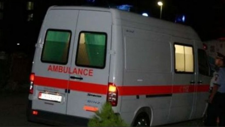 Aksident në rrugën Elbasan-Librazhd, përplasen 2 makina! Plagosen shoferët dhe 2 pasagjerët
