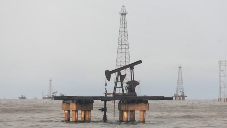 Ukraina ka rimarrë platformat e naftës pranë Krimesë