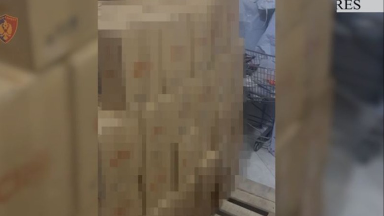 I zbulohet magazinë me mijëra produkte të kontrabanduara, arrestohet 30 vjeçari në Durrës (Video)