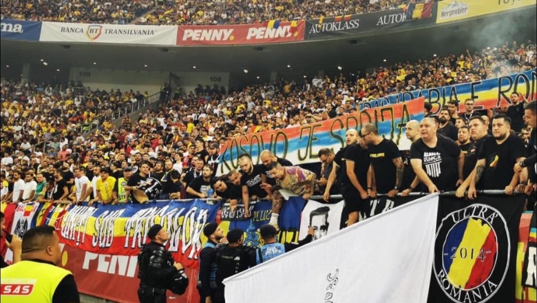 DËSHMIA/ 'Kosova është Serbi' në stadium, policia rumune lejoi futjen e pankartës së huliganëve (VIDEO)