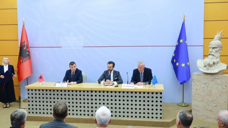 Nënshkruhet marrëveshja mes Shqipërisë dhe BE-së për operacionet e FRONTEX, Balla: Të marrim rol kontribuues për sigurinë në rajon