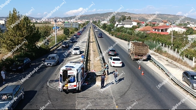 Pacienti vdes në Ambulancë! Makina e urgjencës u përplas me kamionin! 77-vjeçari nga Vlora po sillej në Tiranë për kurim! Plagoset e bija, mjeku e infermieri