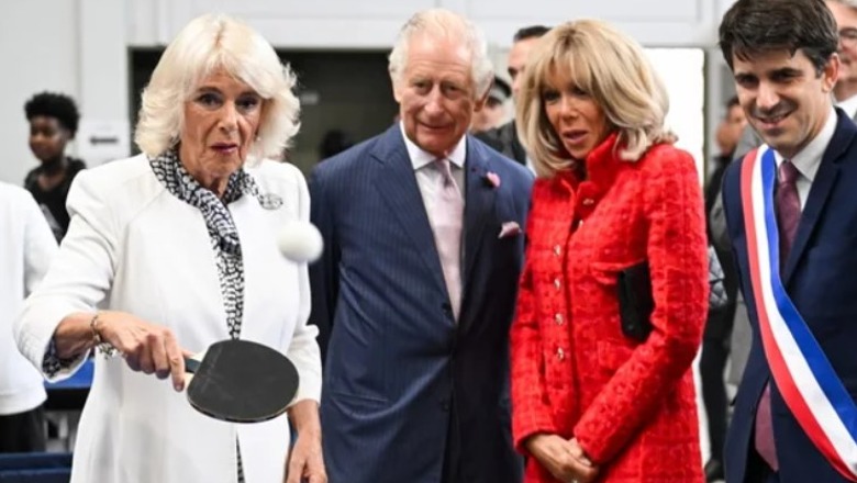 VIDEO/ Mbretëresha Camilla dhe Brigitte Macron luajnë ping-pong
