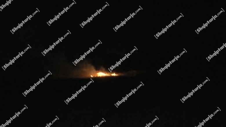 FOTO/ Një vatër e re zjarri shfaqet në afërsi të fabrikës 'Deutsch Color' në Maminas