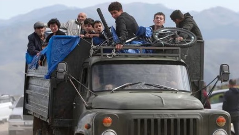 Konflikti në Nagorno-Karabakh, mbi 42 mijë njerëz janë larguar në Armeni