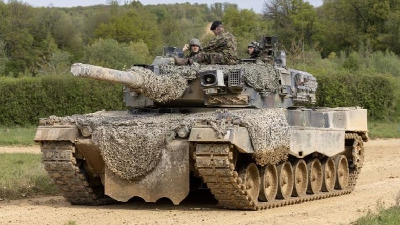 Në ndihmë të Ukrainës, Zvicra do të shesë tanket Leopard II