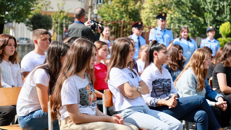Paketa e sigurisë në shkolla, Balla nga Elbasani: Nuk duhet të lejojmë askënd të bëjë biznes me shëndetin e nxënësve