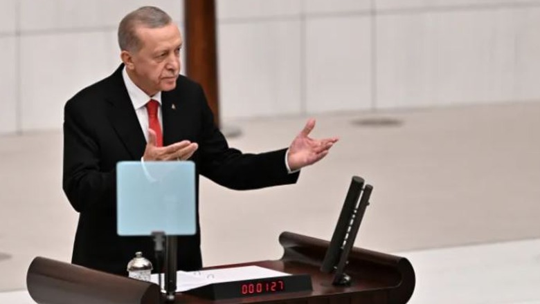Sulmi në Ankara, Erdogan: Terroristët nuk do të kenë kurrë sukses në shkatërrimin e paqes dhe sigurisë 