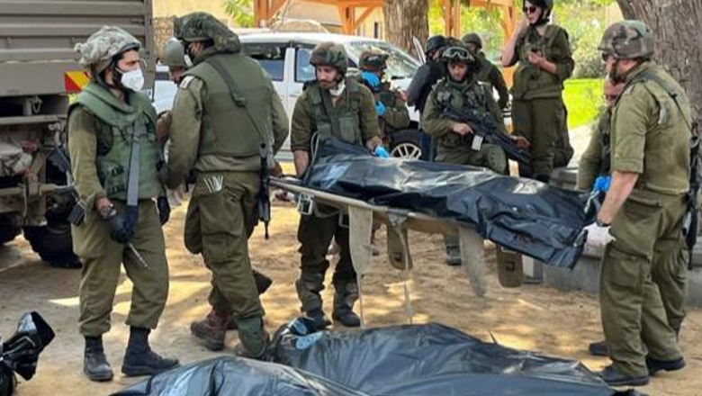 'Era vdekje!' Në fshatin izraelit ku ndodhi masakra me 200 të vrarë mes tyre 40 fëmijë! Militantët e Hamasit hynë në banesa, ekzekutuan burra gra e foshnja 
