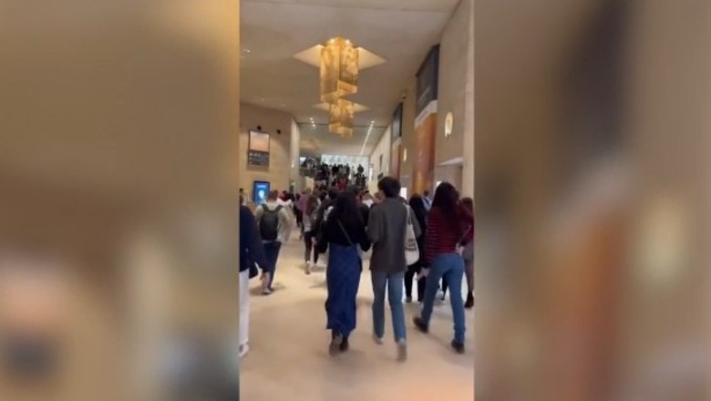 Paris, alarme për bomba! Evakuohen vizitorët nga muzeu i Luvrit dhe Pallati i Versajës! Turisti: Ra alarmi dhe rojet na thanë të dilnim jashtë (VIDEO)