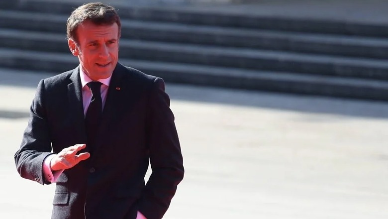 Vizita e parë zyrtare, mbërrin në Tiranë Presidenti francez Emmanuel Macron