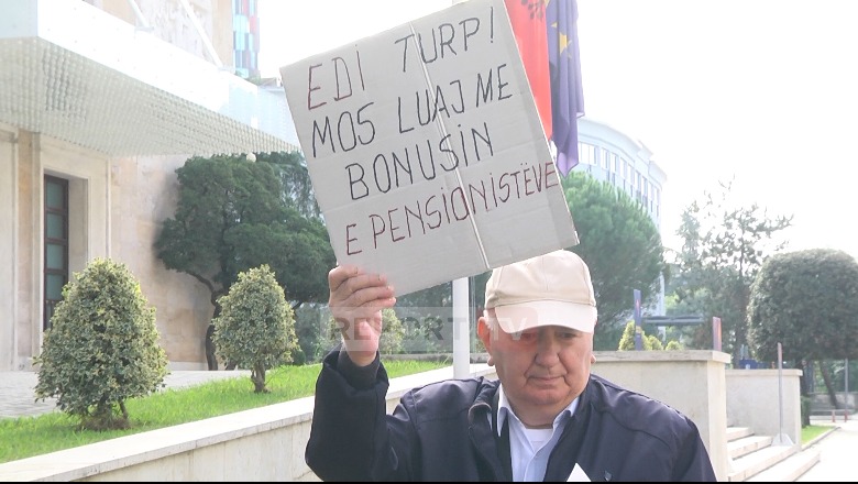 'Letër kryepolicit të vendit tim', 80 vjeçari i shkruan Edi Ramës: Je demagog i paparë! Bonusi, tallja më e madhe 