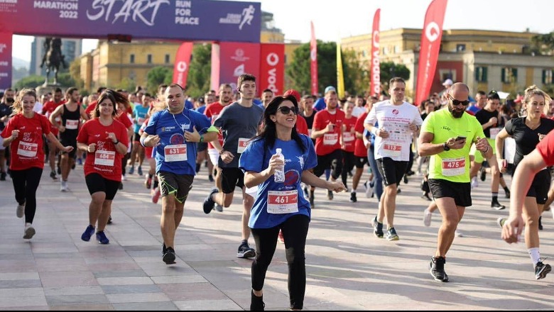 Të dielën Maratona e Tiranës! 4 hapa si të jeni pjesë e saj edhe pa vrapuar