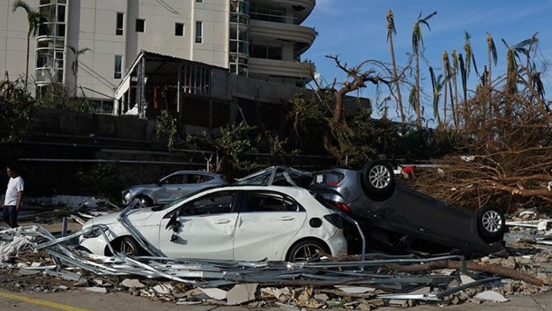  Uragani Otis goditi Meksikën, rritet në 48 numri i viktimave