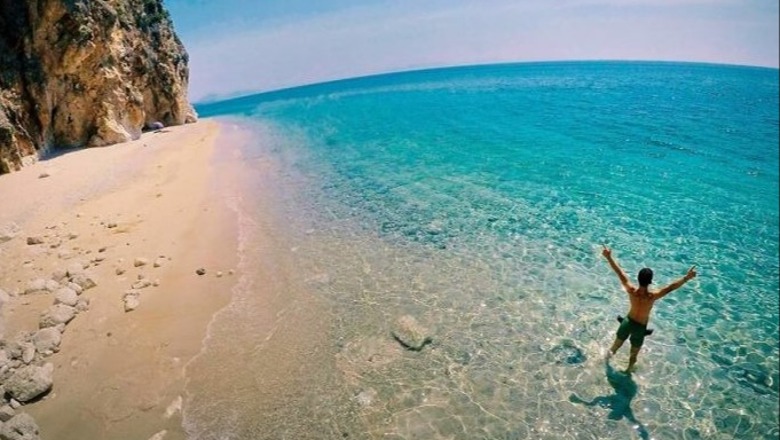 'Ujëra blu të kristaltë', Daily Star: Plazhet e Rivierës Shqiptare rivalizojnë Maldivet