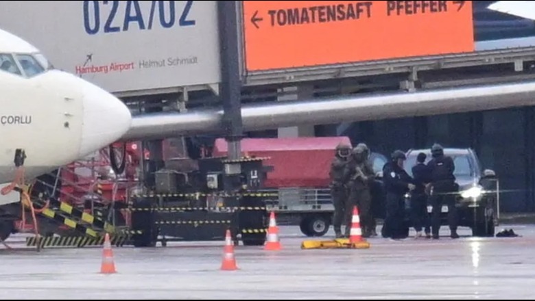 Mbante peng vajzën e tij në aeroportin e Hamburgut, 35-vjeçari dorëzohet pas 15 orësh