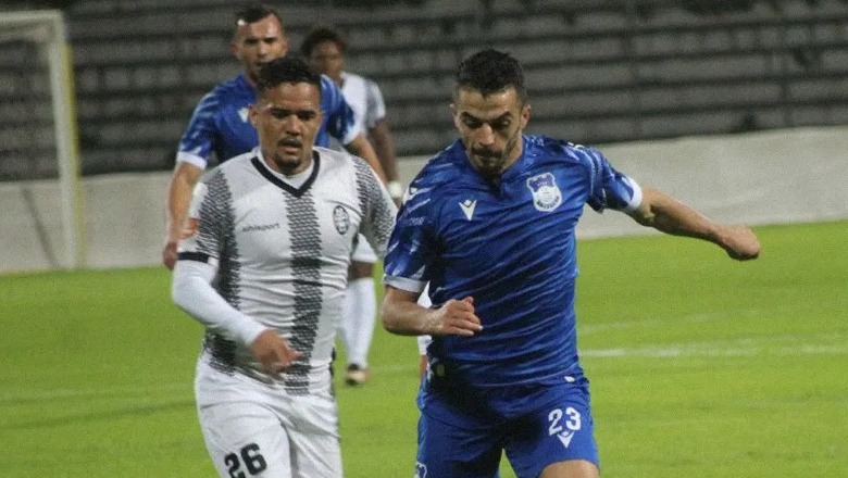 Paqe në 'Niko Dovana', Teuta barazon 1-1 me Laçin! Gafë nga portieri durrsak (VIDEO)