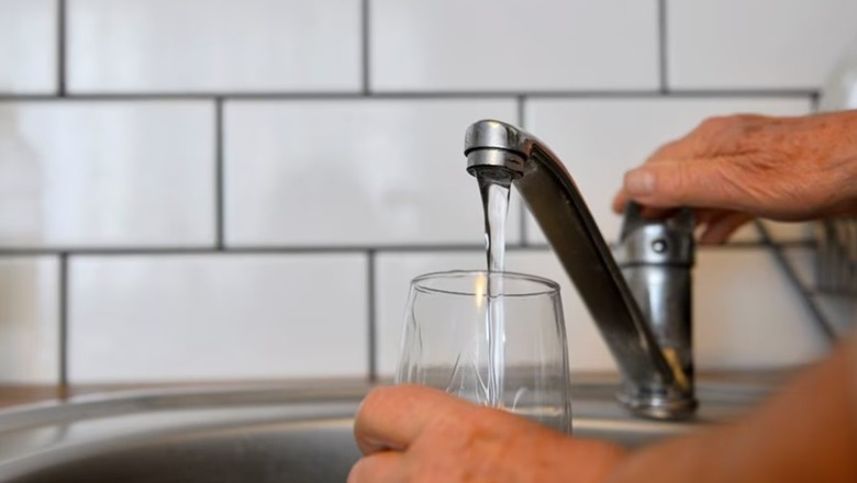 Kroacia rekomandon pirjen e ujit të çezmës pasi disa persona sëmuren nga pijet e gazuara