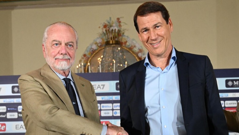 Ish-i i Juventusit qëndron në pritje, De Laurentiis takon Mazzarin për stolin e Napolit