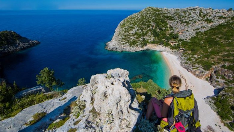 Barometri Botëror rendit Shqipërinë të parën në Evropë për rritjen e fluksit të turistëve me +53% ! Rama: Krenarë që njihemi për peisazhet e bukura