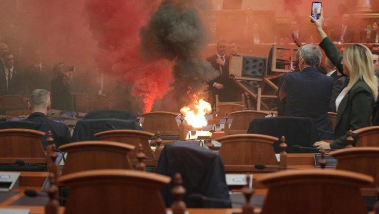 VIDEO/ Zjarri në Kuvend, Braçe: Gjuha kriminale e Berishës për drejtësinë, dhunë në parlament që kur mësoi se është në hetim për ‘Partizanin’