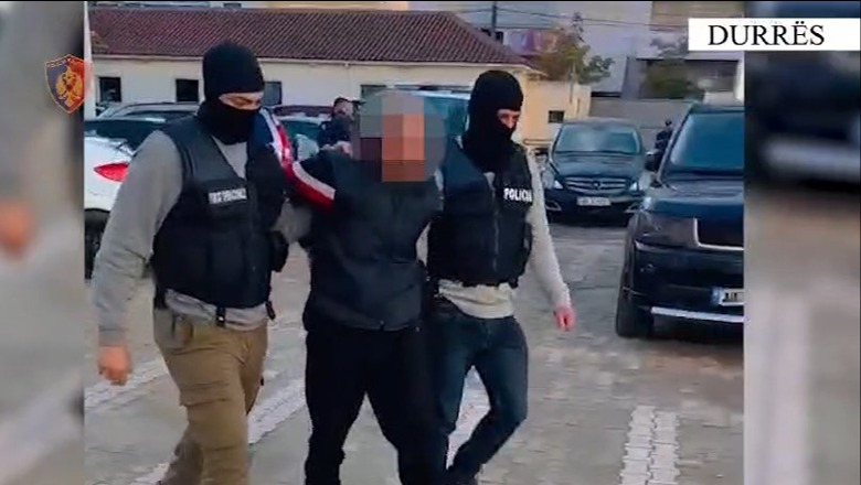 I dënuar me mbi 11 vite burg për vepra të rënda penale, arrestohet në Durrës 47-vjeçari i kërkuar nga Italia