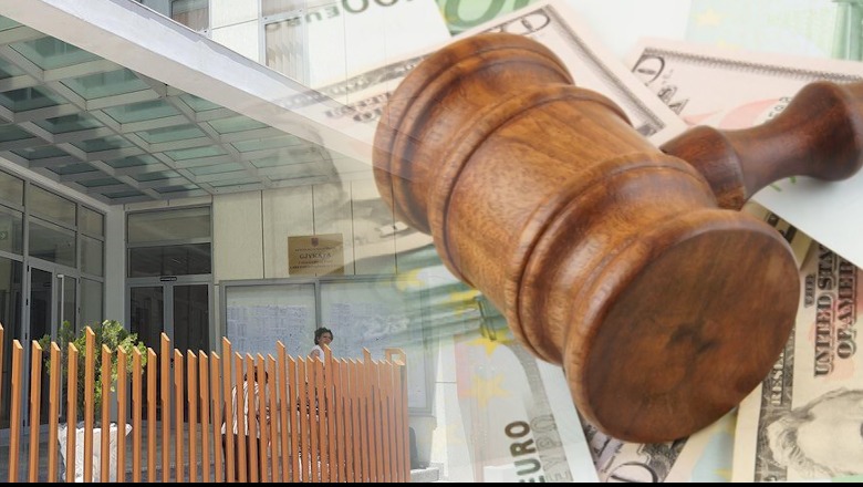 Prokuroria e Elbasanit sekuestron pasuri me vlerë 200 mijë euro, pronari i dënuar me 3 vite burg për 'shtëpi bari' në Britani (EMRI)