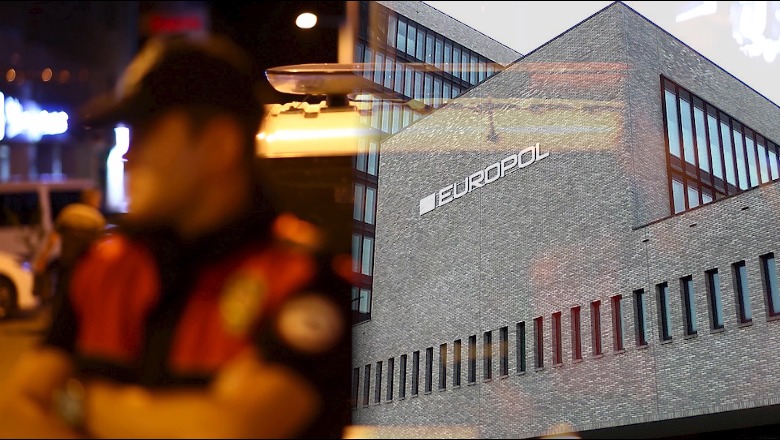 Përgjimet/ Europol i dorëzon Shqipërisë listën e policëve me SKY e EncroChat, bashkëpunojnë me grupet kriminale! Në janar-nëntor u arrestuan 69 efektivë