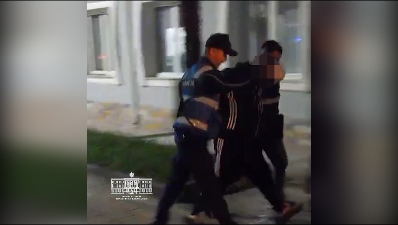 ‘Sundimi i ligjit’/ Nga vjedhja te thyerja e masës ‘arrest në shtëpi’, tre të arrestuar në Fier