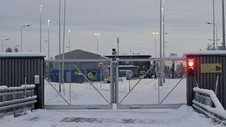 Fluksi i emigrantëve/ Pas Finlandës, edhe shteti baltik paralajmëron mbylljen e kufirit me Rusinë