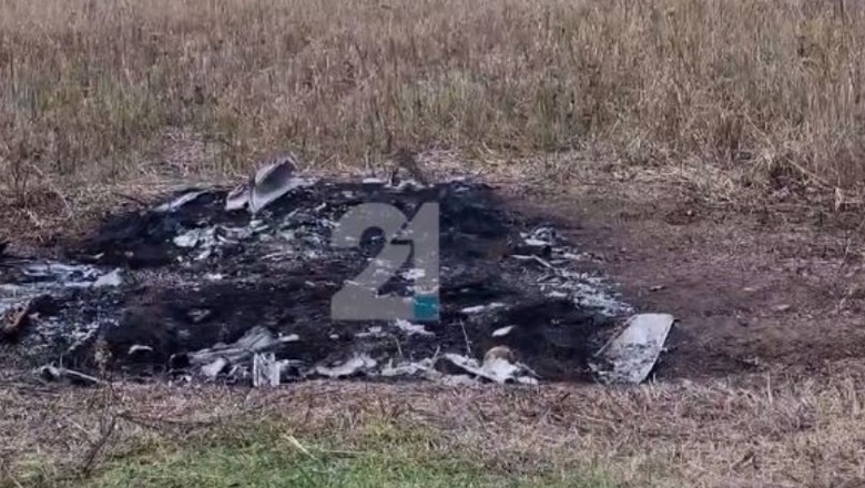 VIDEO/ Shkup, publikohen pamjet e automjetit të djegur me të cilin dyshohet se është rrëmbyer 14-vjeçarja 