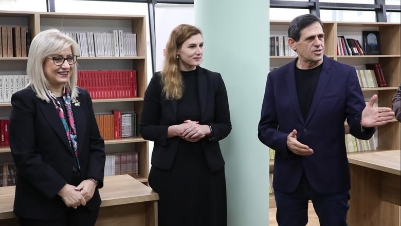 Muzhaqi: Inaugurohet biblioteka e re dhe qendra rinore Kamëz