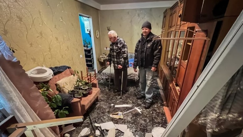 Dhjetëra të plagosur nga sulmet me raketa në Kiev