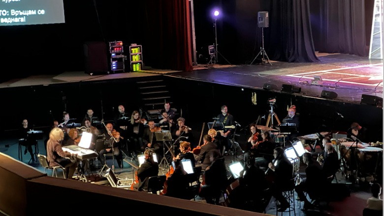 Orkestra dhe kori i TKOB-së performojnë në Sofie të Bullgarisë