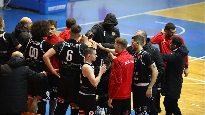 Basketboll/ Besëlidhja dhjetë fitore në kaq ndeshje, triumfon bindshëm kundër Tiranës