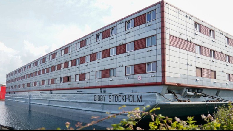 Mbretëria e Bashkuar/ 27-vjeçari shqiptar vetëvritet në anijen-hotel ‘Bibby Stockholm’ ku ishte strehuar me 300 azilantë të tjerë
