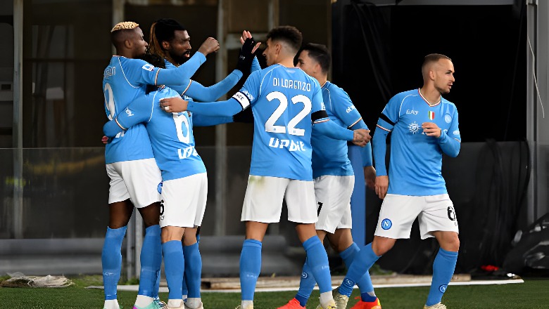 Napoli rikthehet te suksesi pas dy humbjeve, fiton 2-1 kundër Cagliarit! Kampionët rigjejnë Osimhen dhe Kvaran (VIDEO)