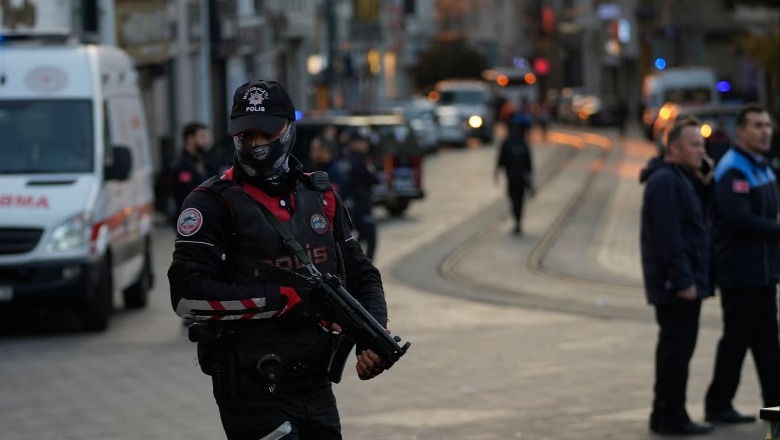 Të përfshirë në disa ngjarje terroriste në Stamboll, Turqia arreston mbi 300 të dyshuar për lidhje me Shtetin Islamik